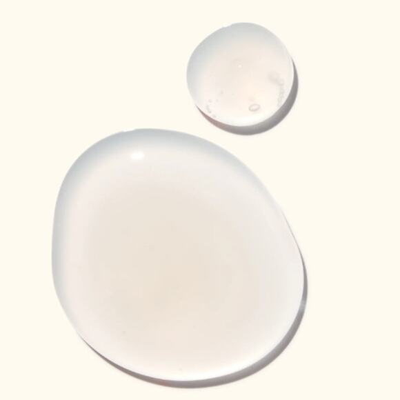 Amika Smooth Over Frizz-Fighting Treatment - 6.7 fl oz / 200 ml - NWT - Picture 2 of 6